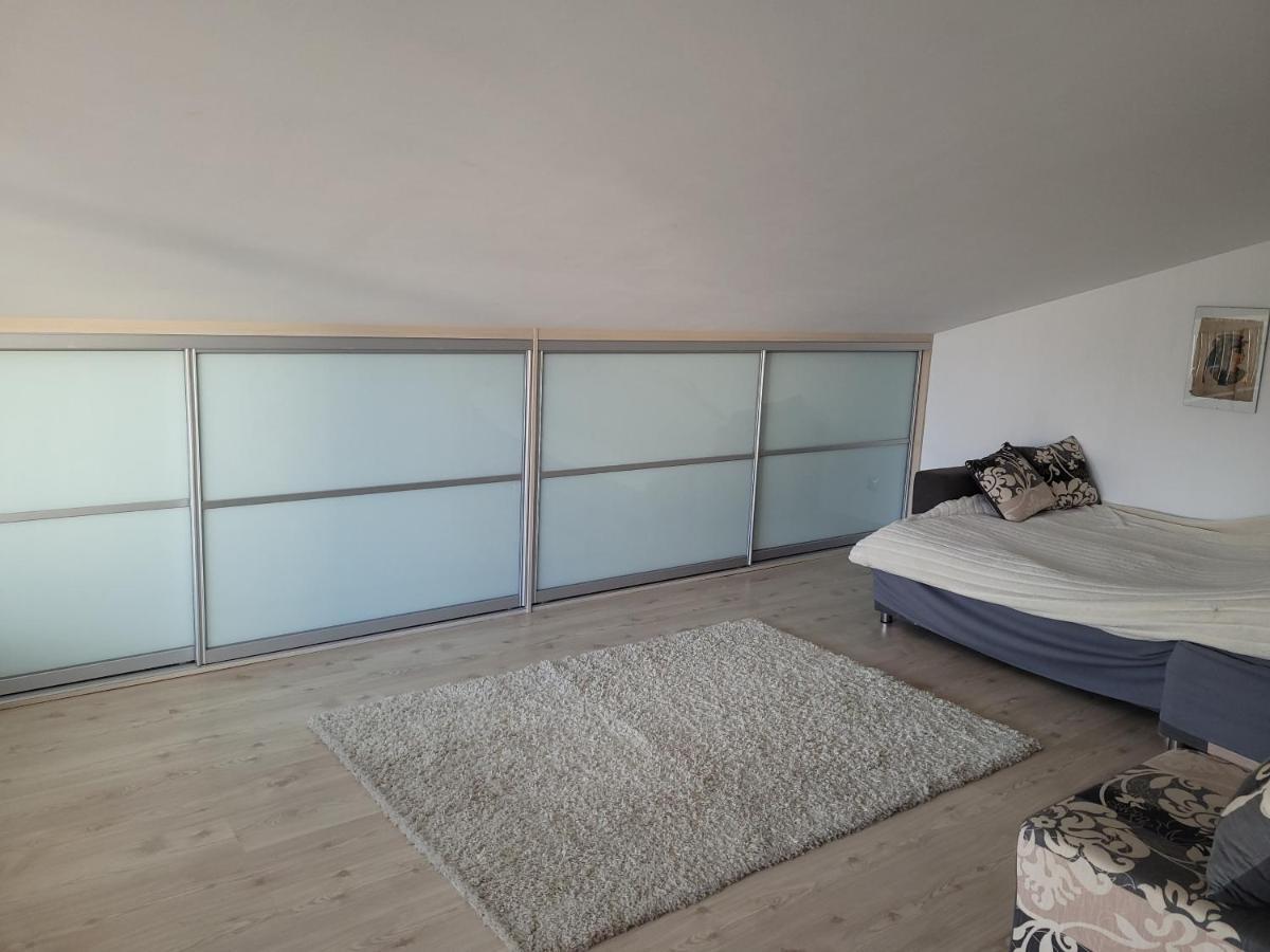 Pokoje I Apartament Do Wynajecia Apartman Bielsk Podlaski Kültér fotó